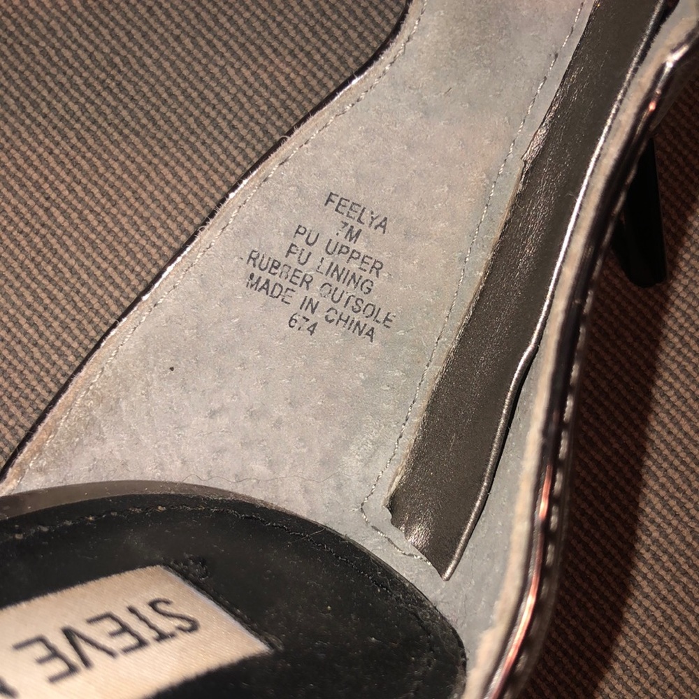 Steve Madden Pewter Metallic Feelya Heels Size 7M - Picture 8 of 8